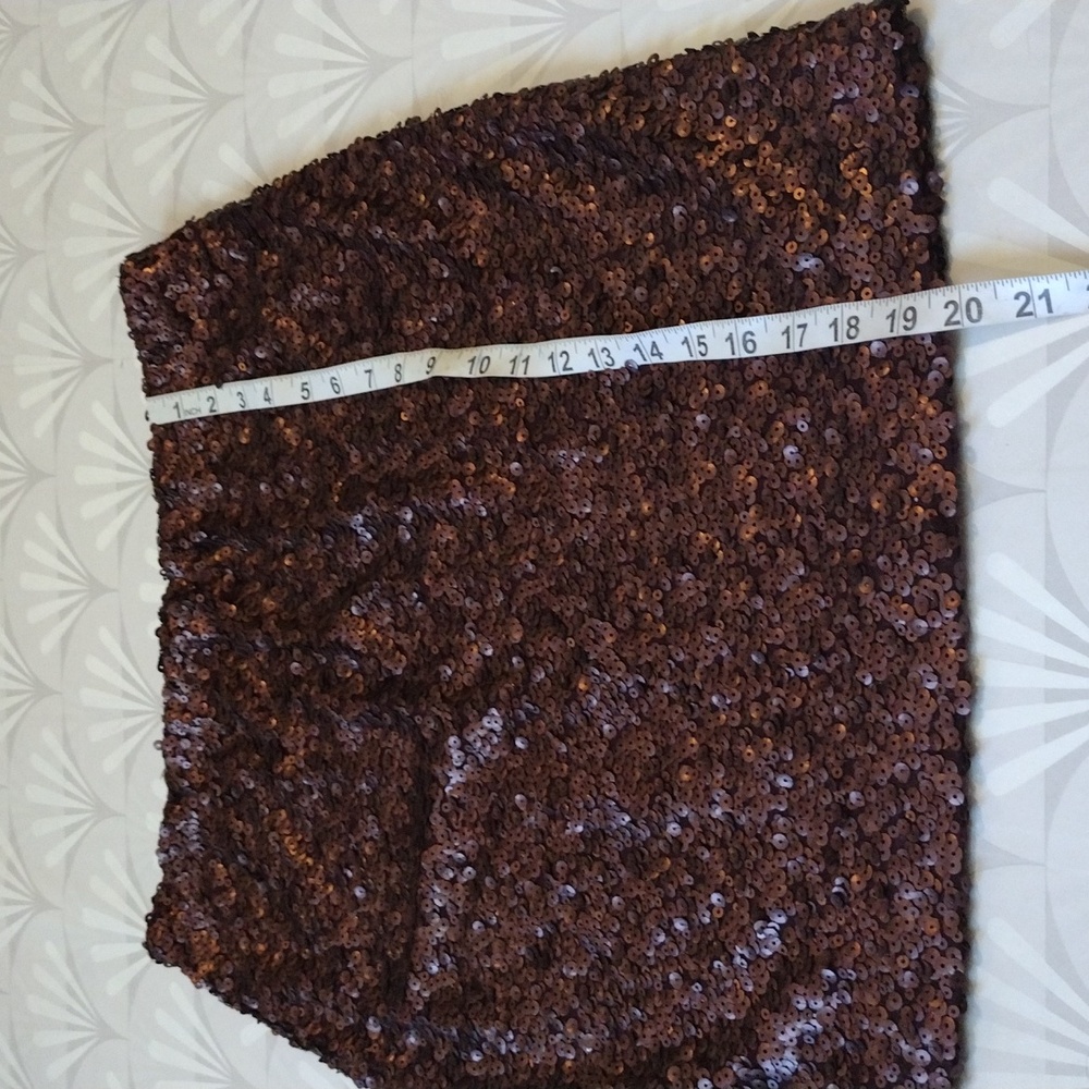 NWOT New York & co chocolate sequin skirt - Picture 5 of 5